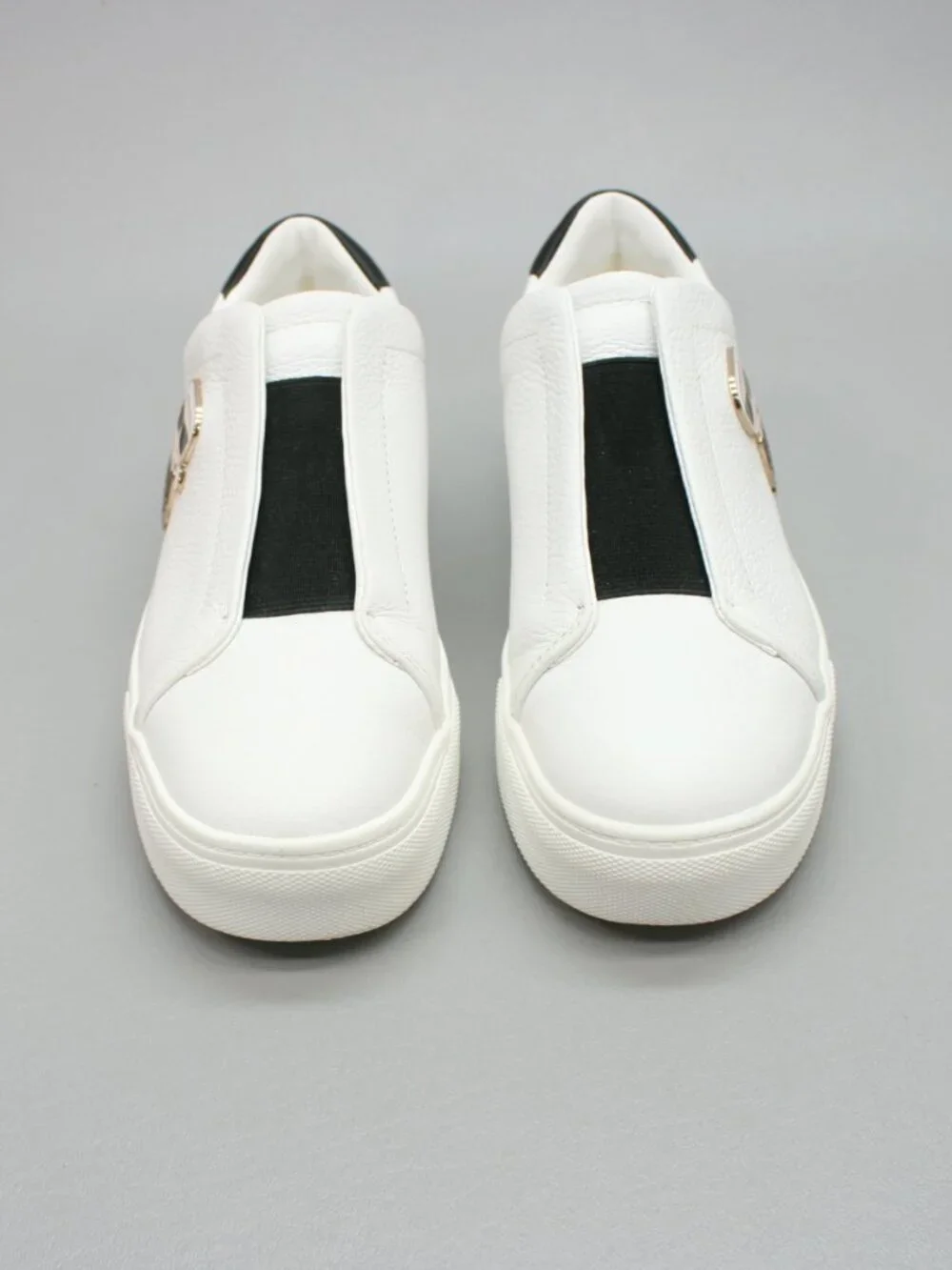 Karl Lagerfeld Paris Ladies 7.5 Ceci Slip-on Shoes White Leather Loafer Sneakers